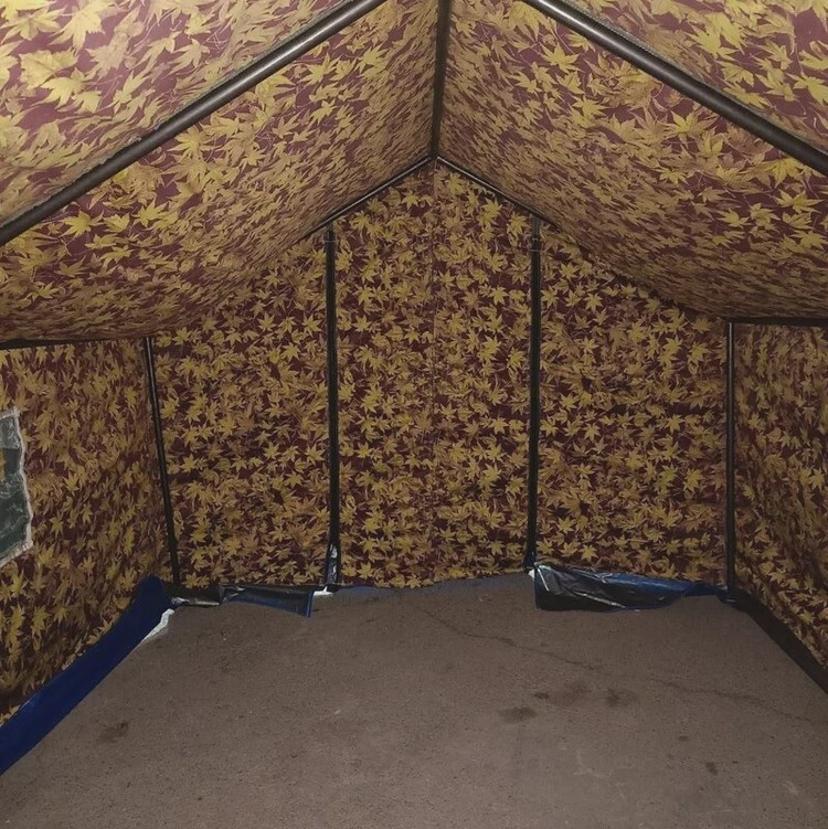 چادر مسافرتی خیمه اسکلتی 3در4 برزنت آستردار ضدآب جنس برزنت ضخیم رنگ روشن